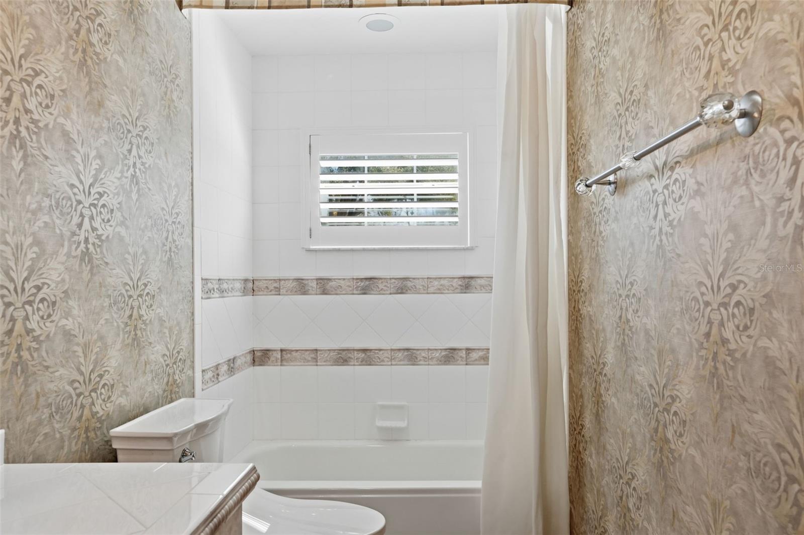7275 CRYSTAL SPRING RUN
