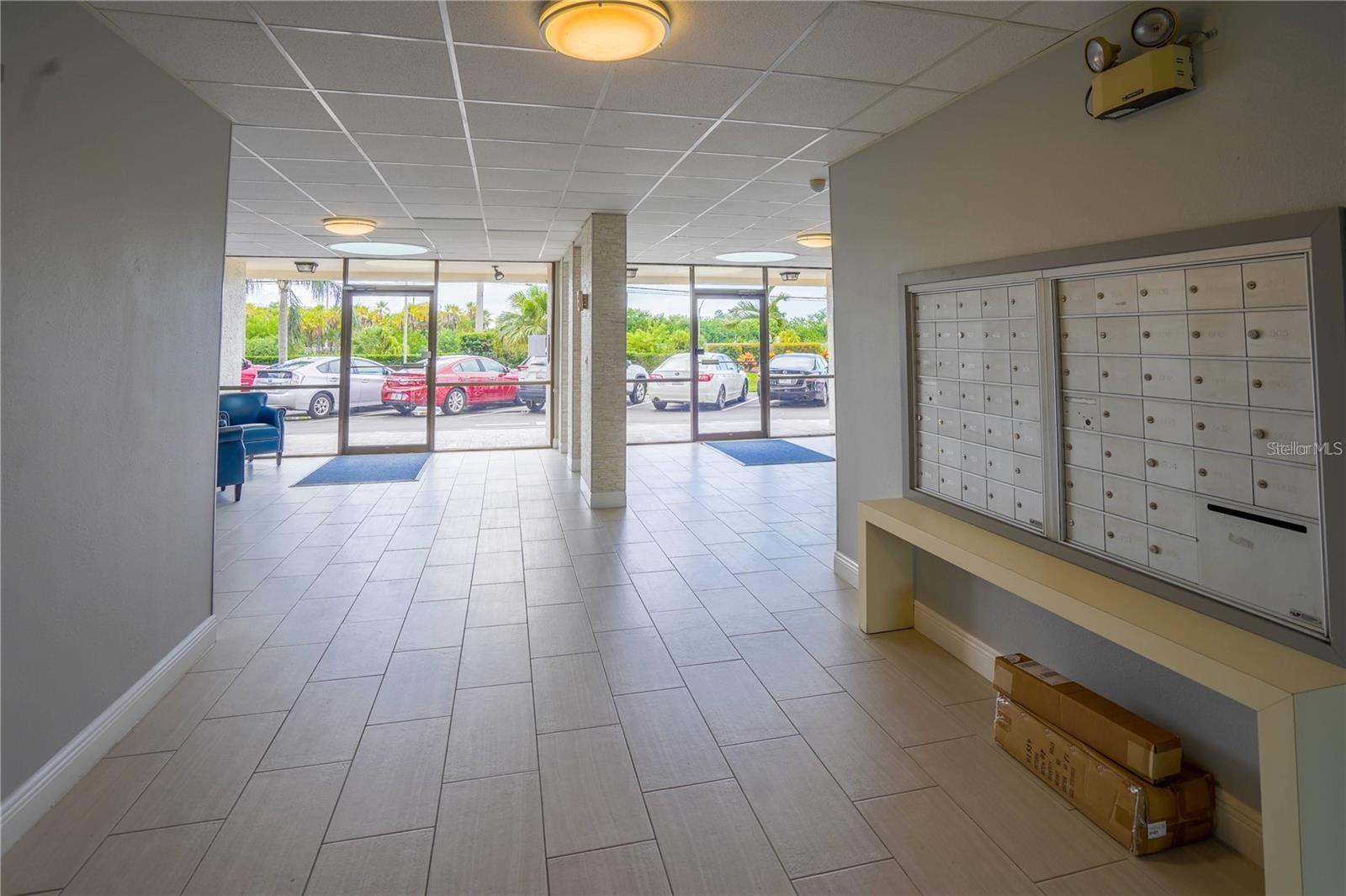 7100 SUNSHINE SKYWAY LN S #201