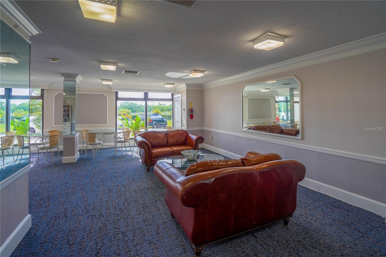 7100 SUNSHINE SKYWAY LN S #201