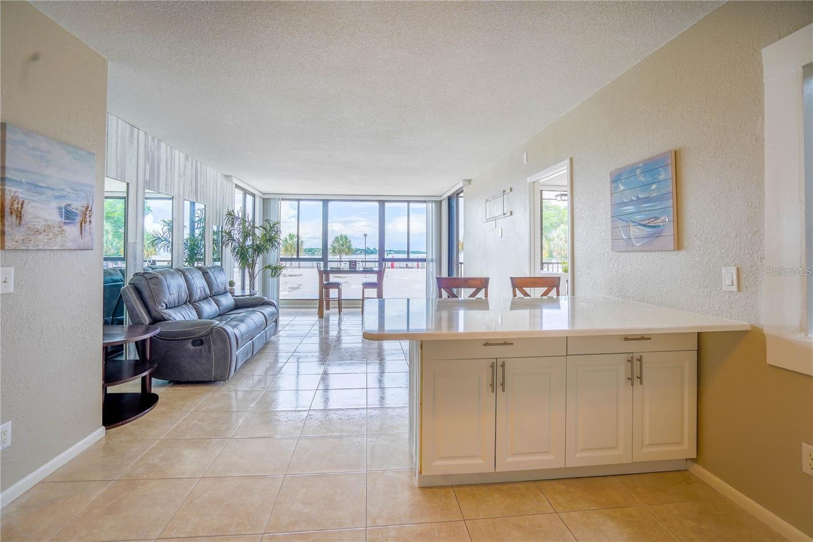 7100 SUNSHINE SKYWAY LN S #201