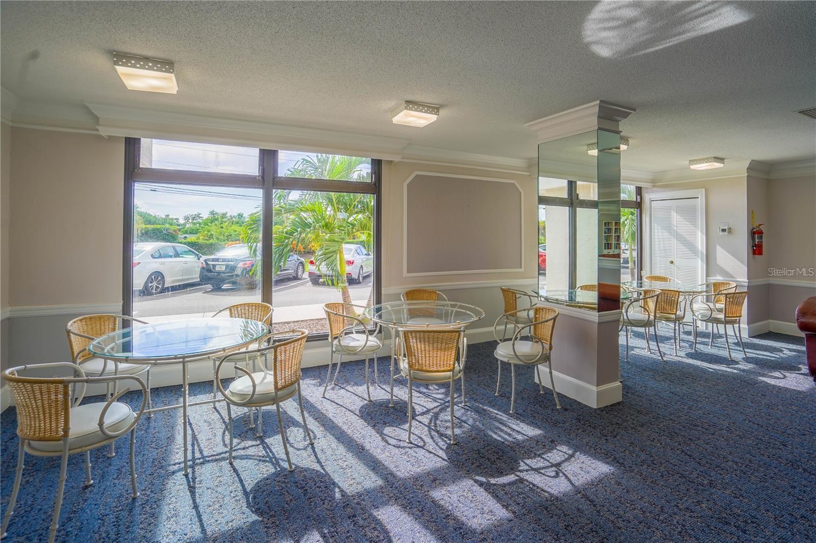 7100 SUNSHINE SKYWAY LN S #201