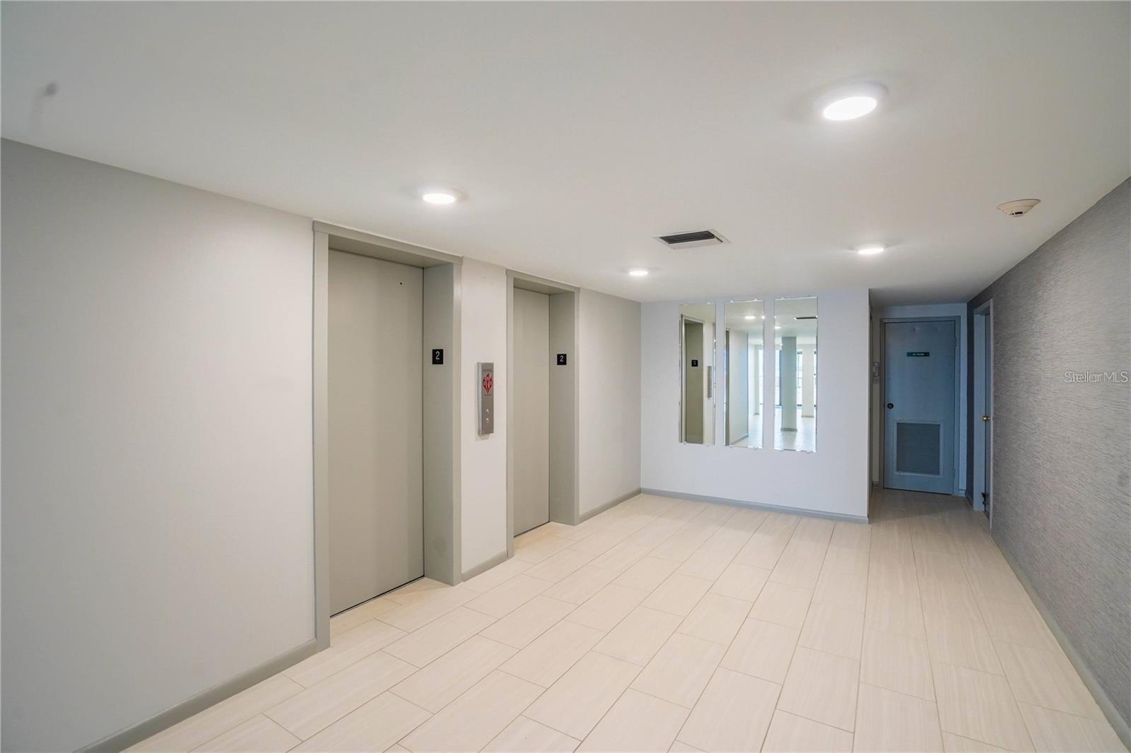 7100 SUNSHINE SKYWAY LN S #201