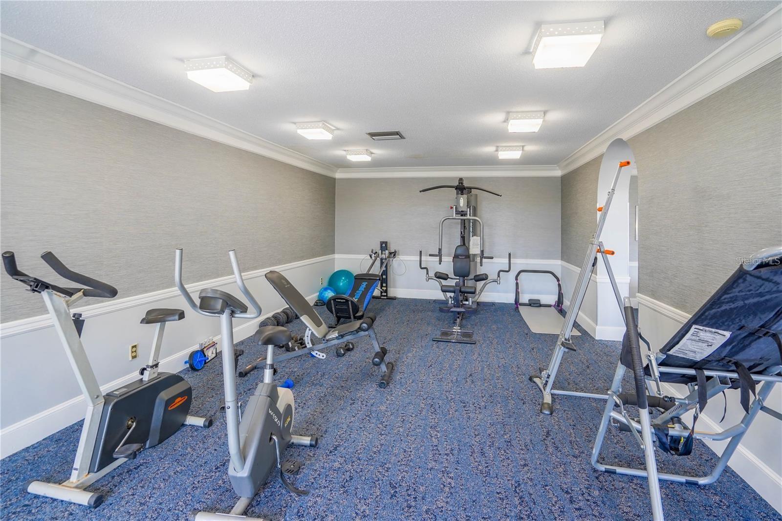 7100 SUNSHINE SKYWAY LN S #201