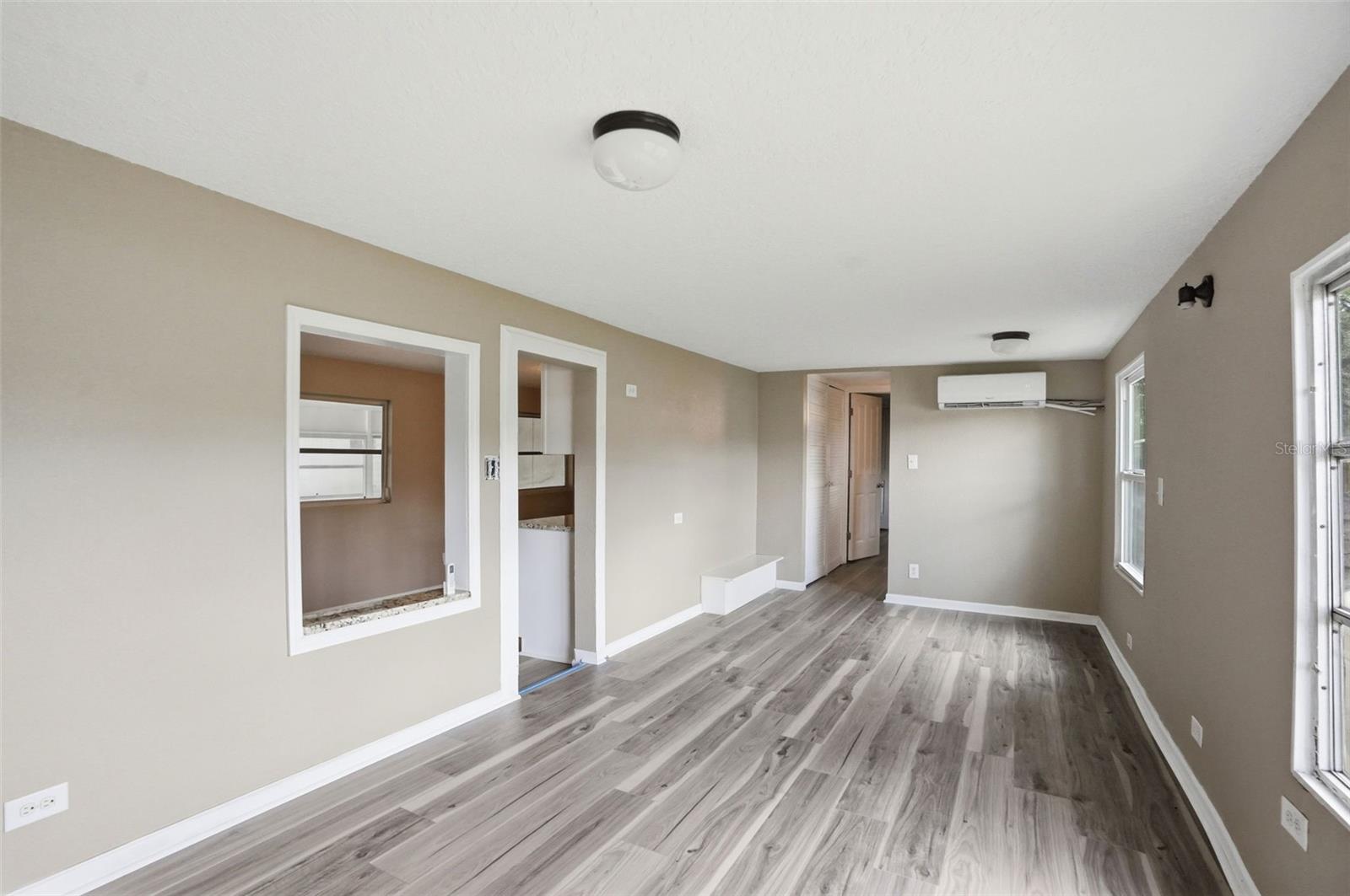 11311 ALTOONA AVE