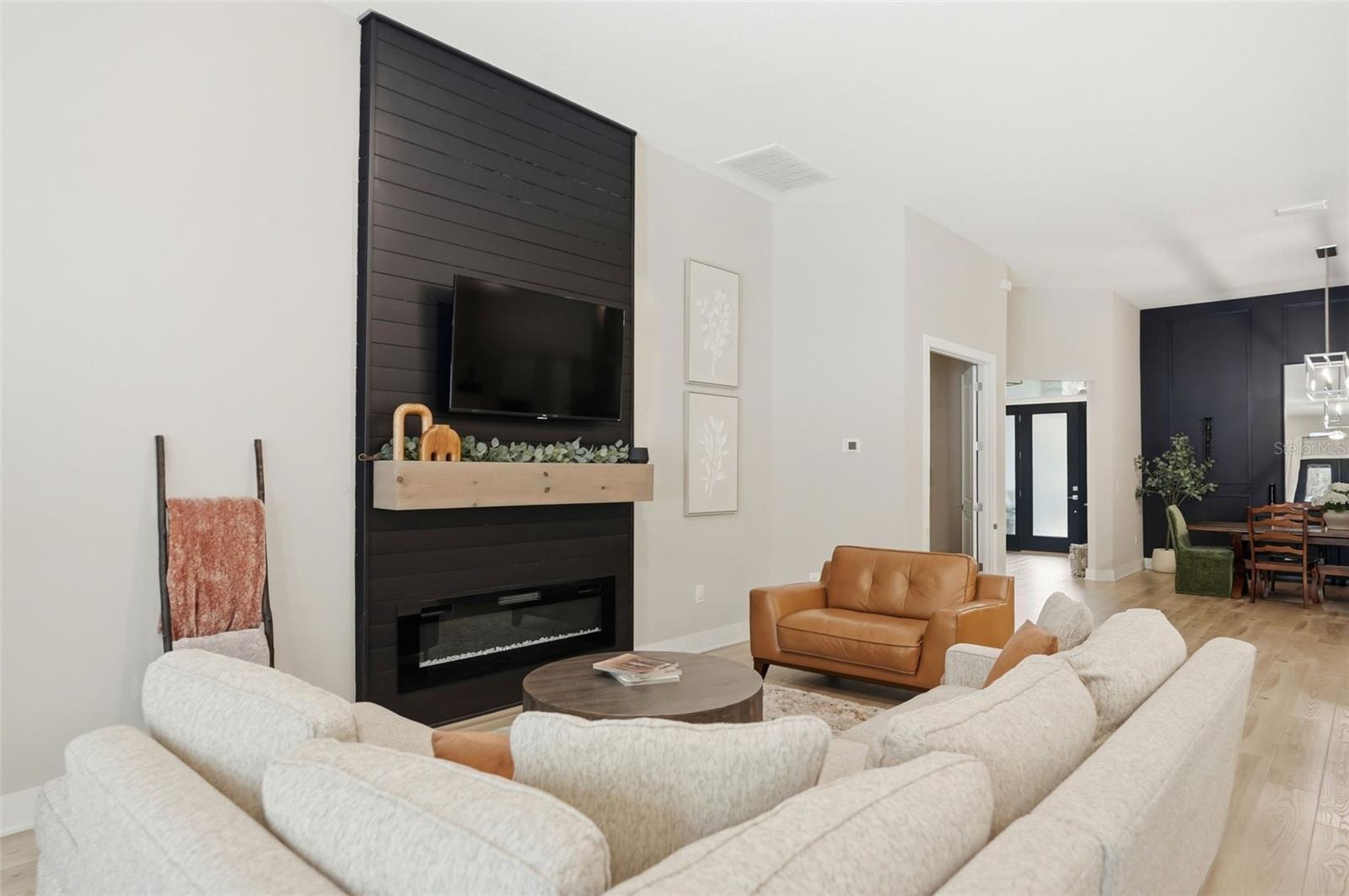 13232 OLDENBURG DR