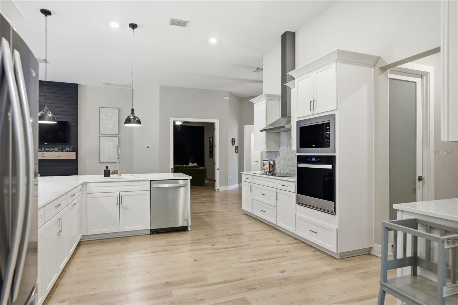 13232 OLDENBURG DR