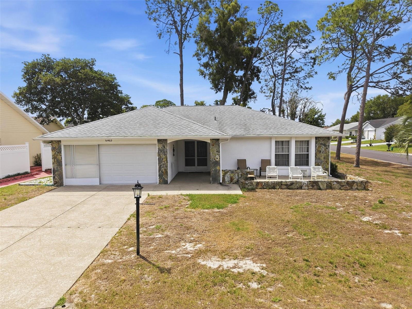 6463 PUTTERS CIR