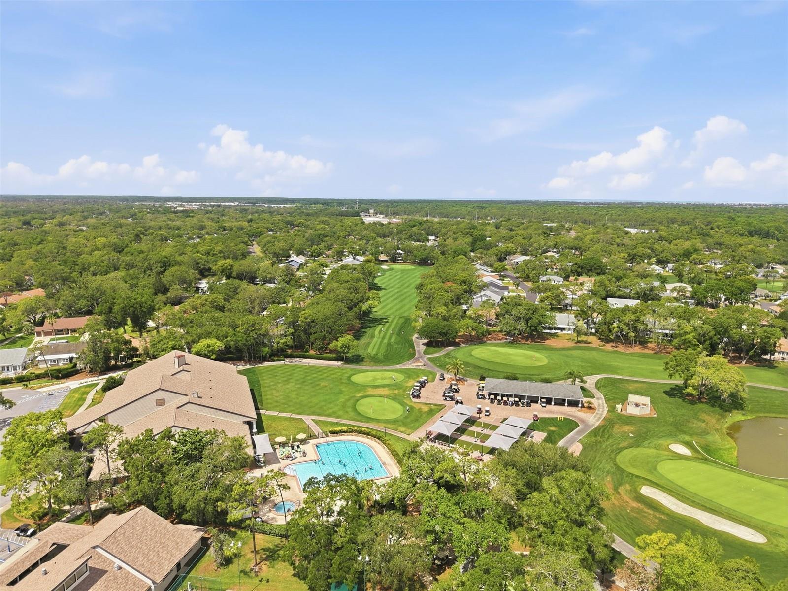 6463 PUTTERS CIR