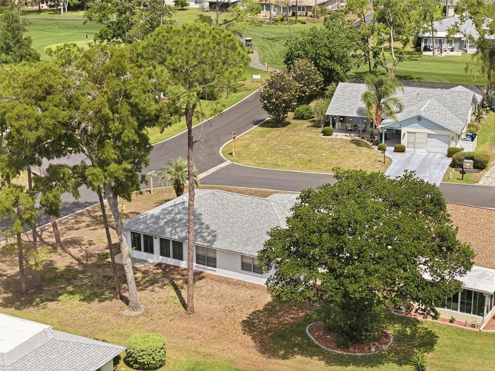 6463 PUTTERS CIR
