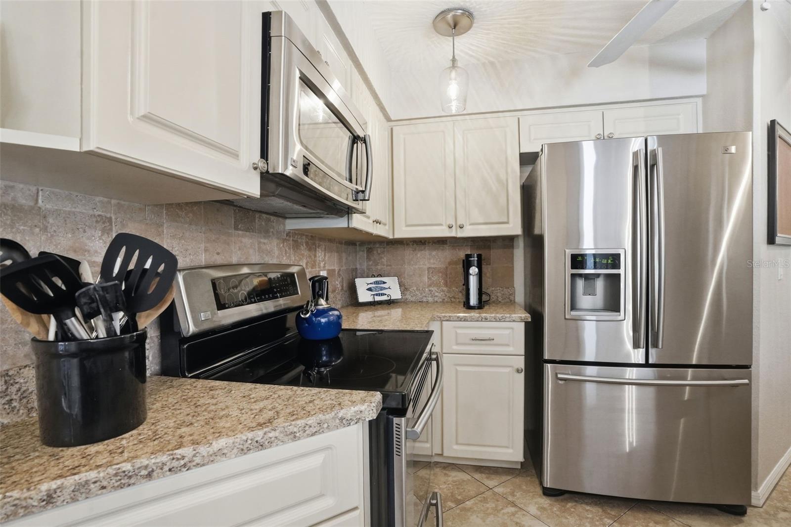 14480 LINDEN DR