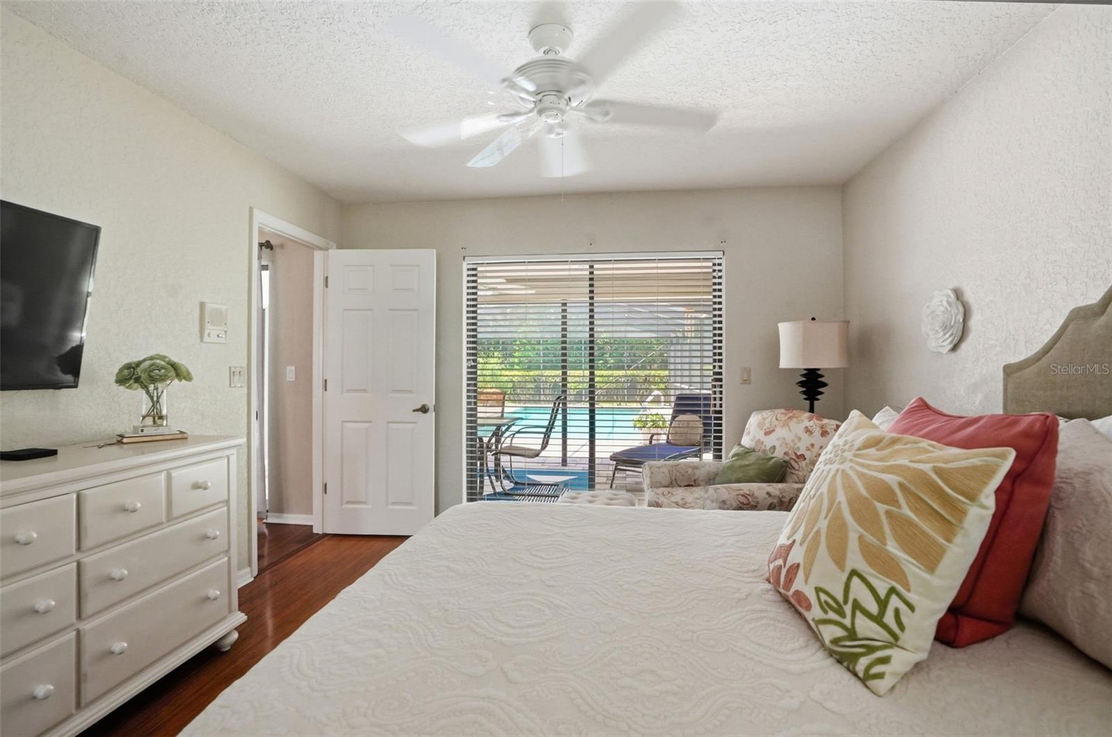 14480 LINDEN DR