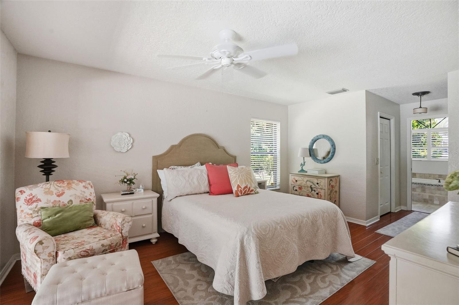 14480 LINDEN DR