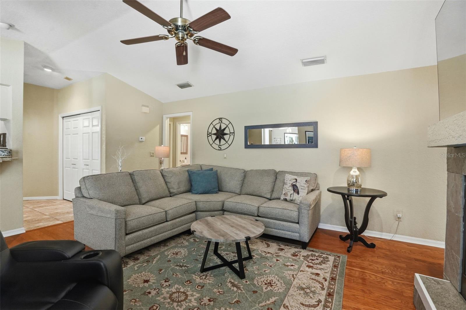14480 LINDEN DR