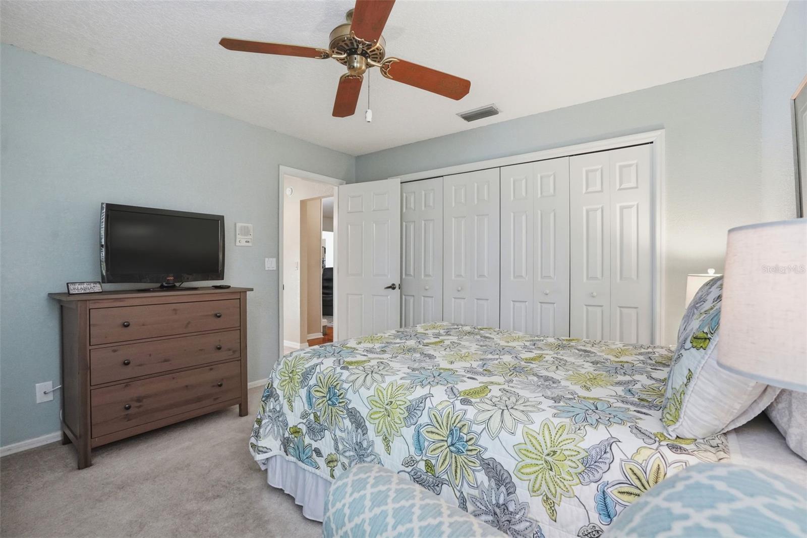 14480 LINDEN DR