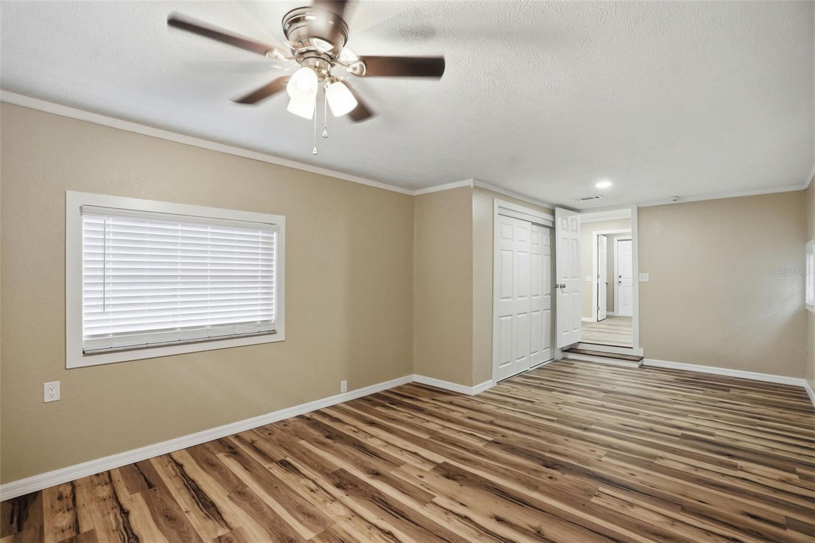 65 MARKHAM LN