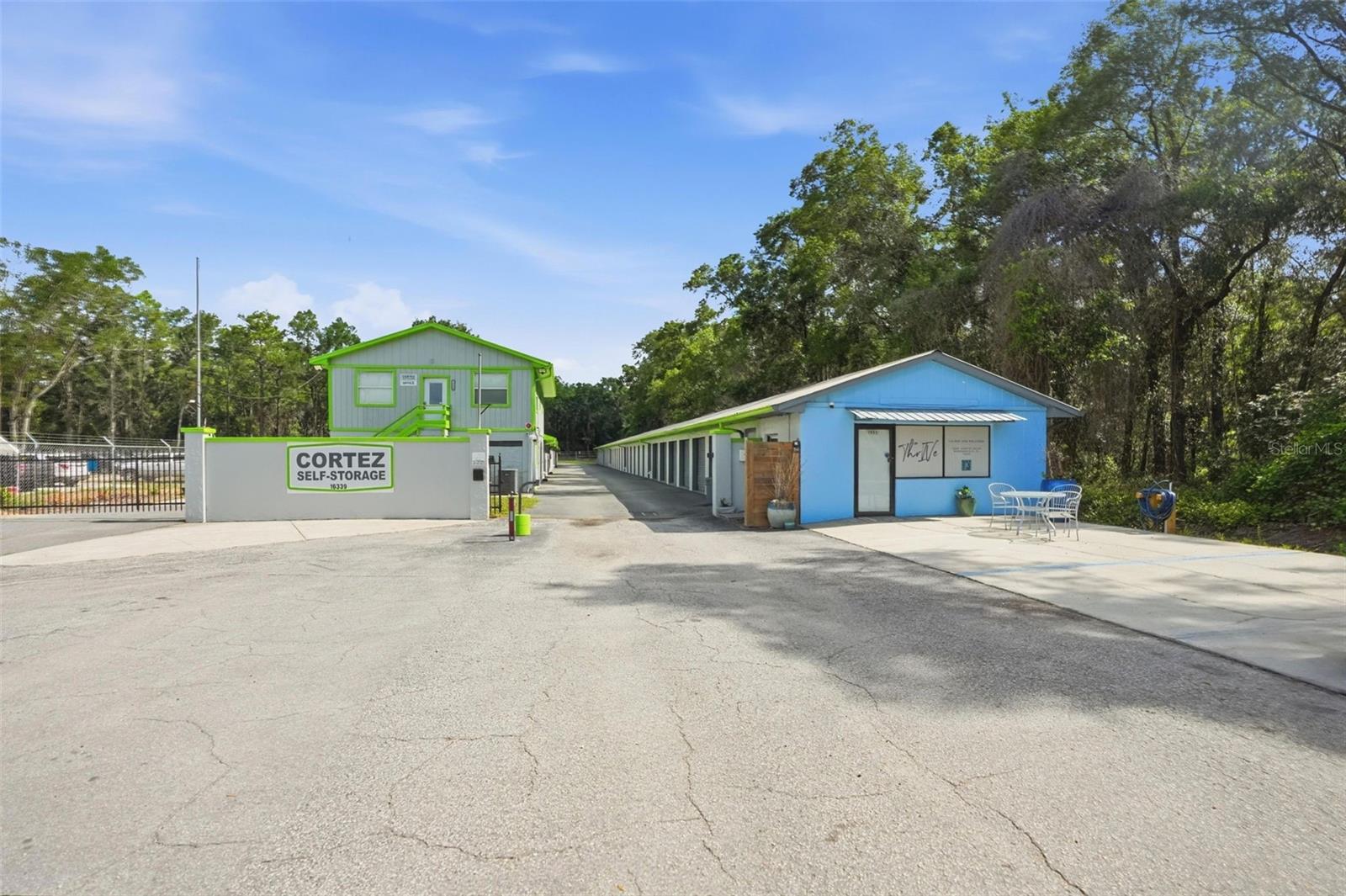 16331 CORTEZ BLVD