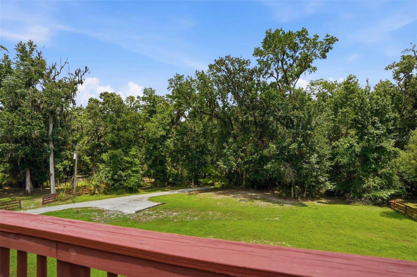 24050 WINDING CREEK DR