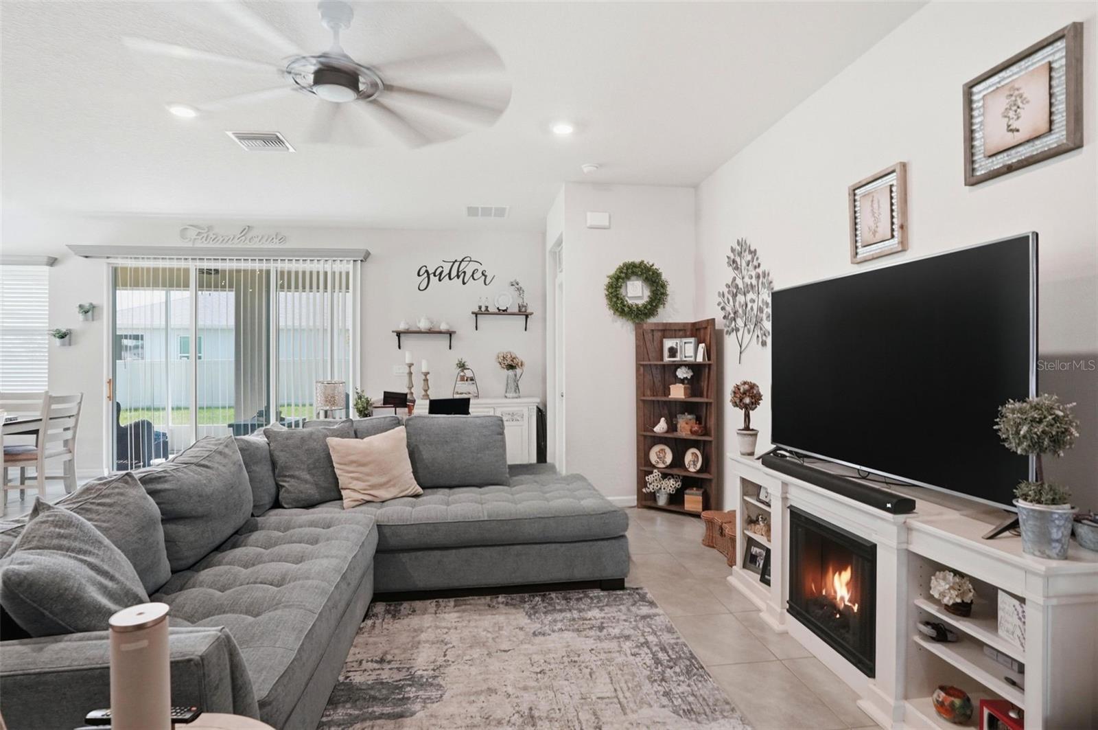 7562 ODESSA CT