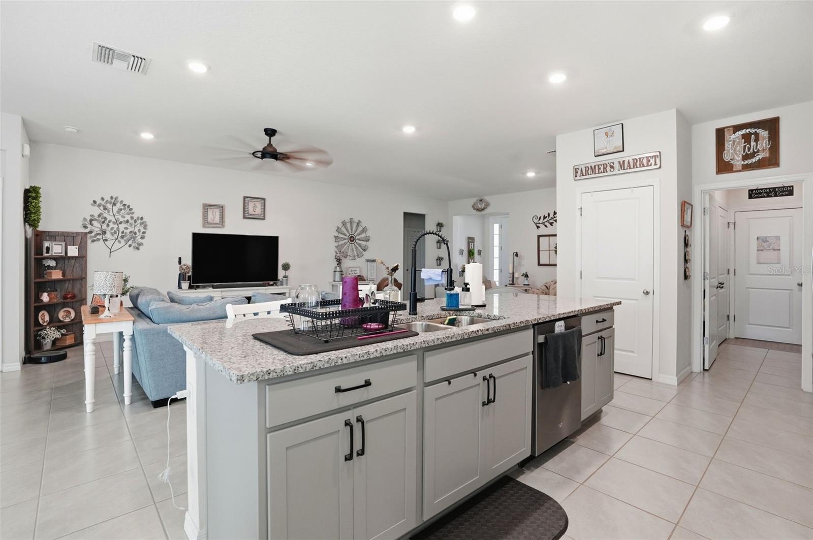 7562 ODESSA CT