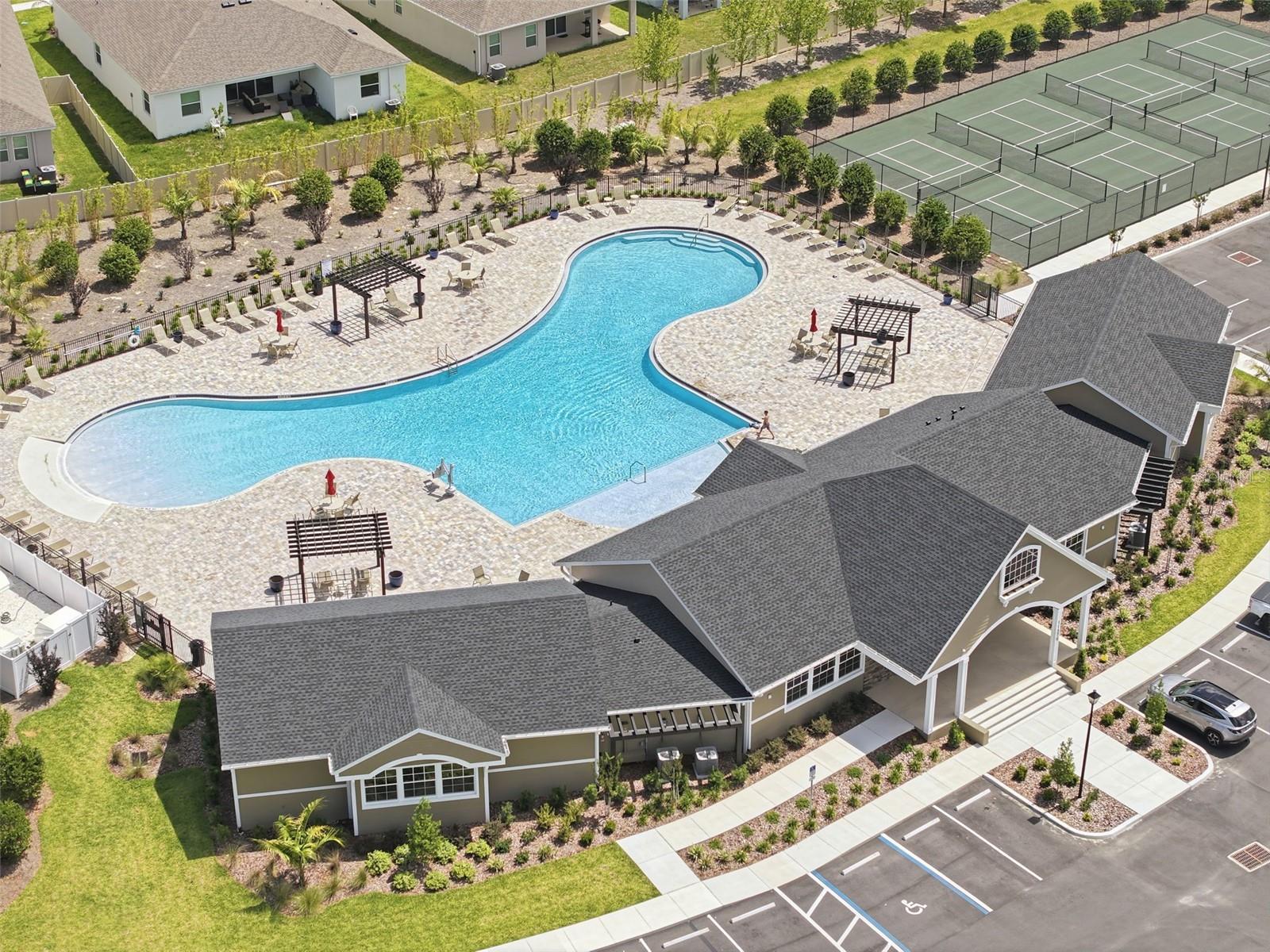 7562 ODESSA CT