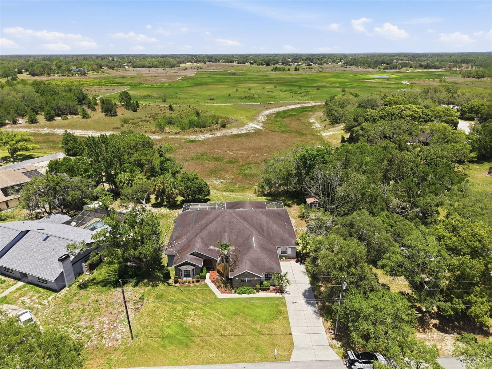 9011 FOXDALE LN