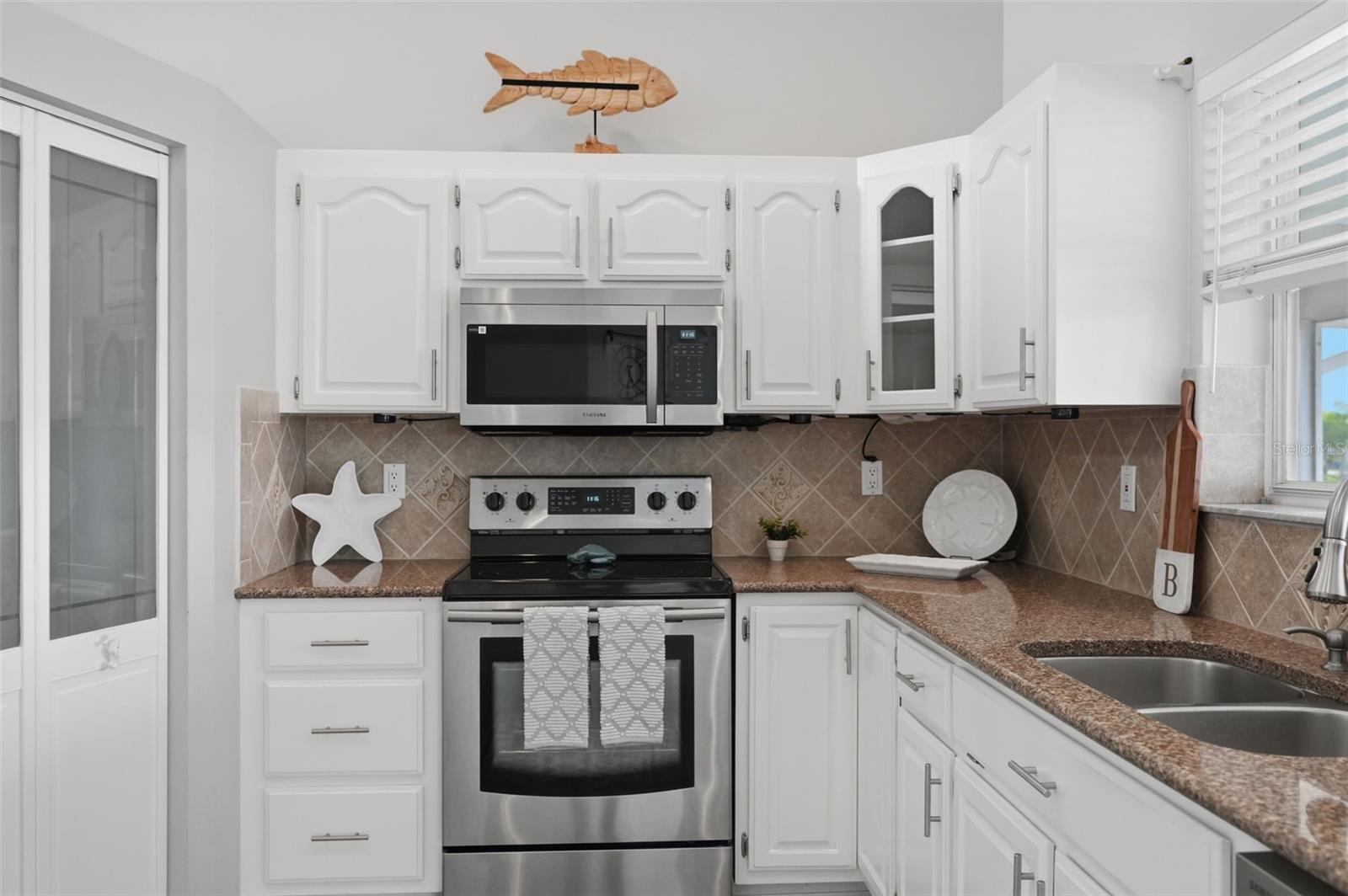 3342 TURKS CAP DR