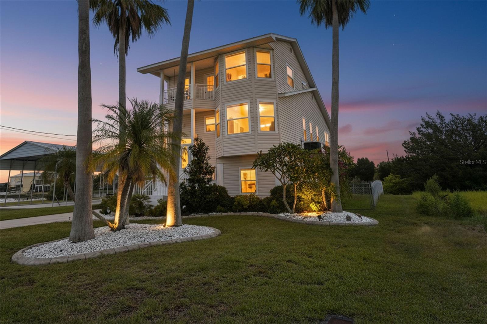 3342 TURKS CAP DR