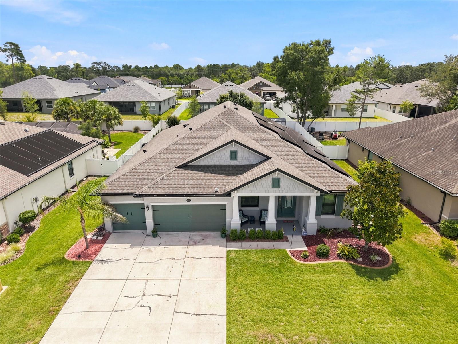 652 TIERRA DR