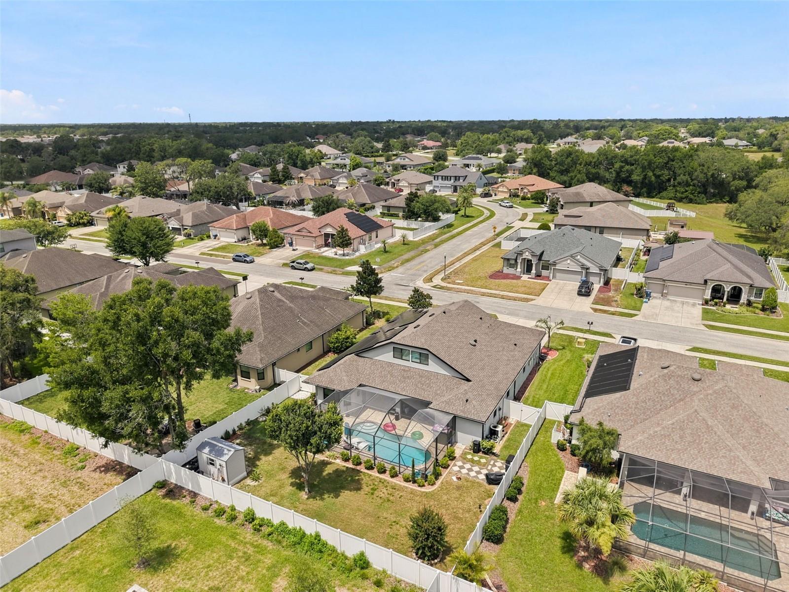 652 TIERRA DR