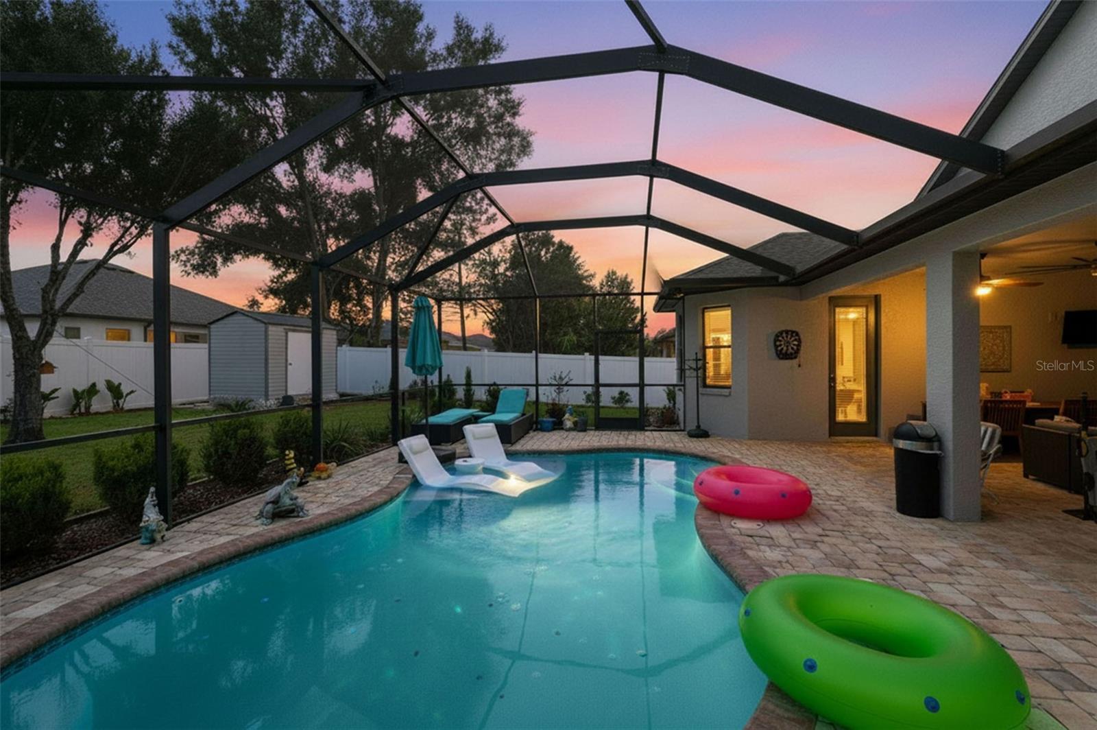 652 TIERRA DR