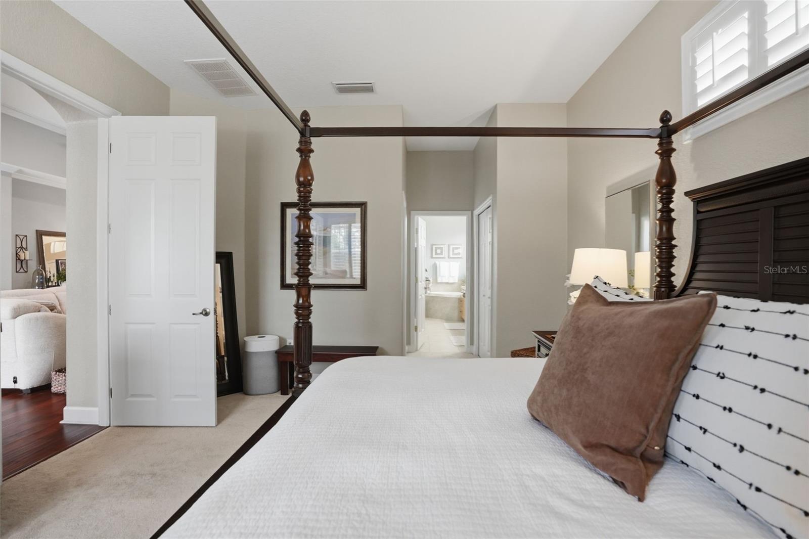 13248 LINZIA LN