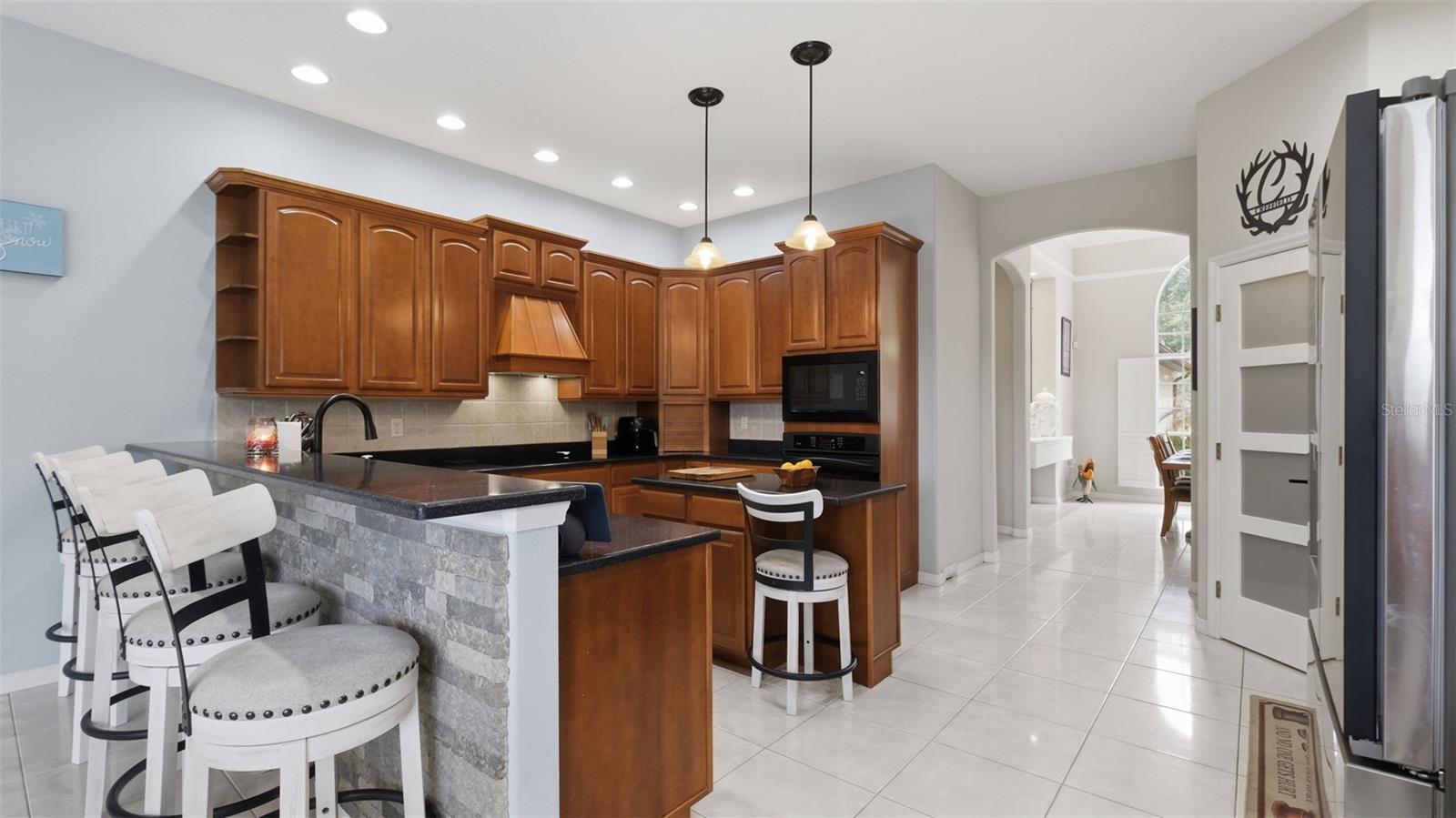 10400 RAMBLE RIDGE CT