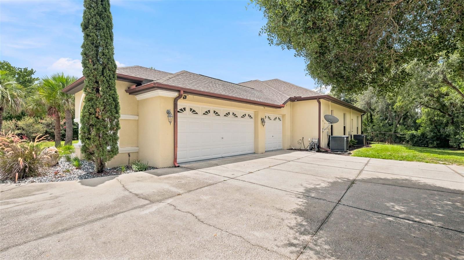 10400 RAMBLE RIDGE CT