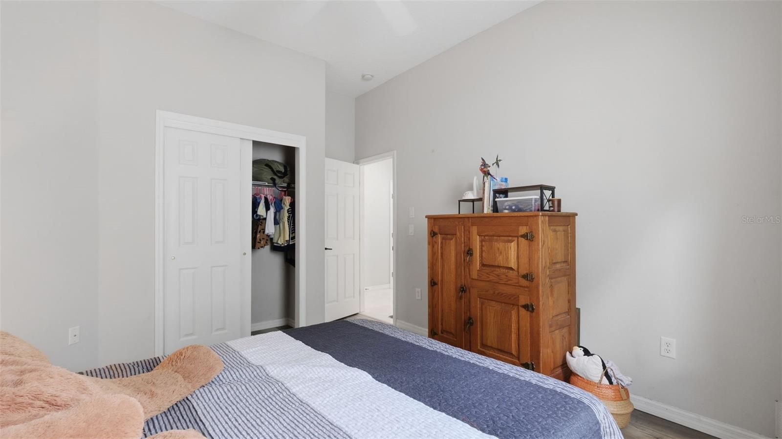 10400 RAMBLE RIDGE CT