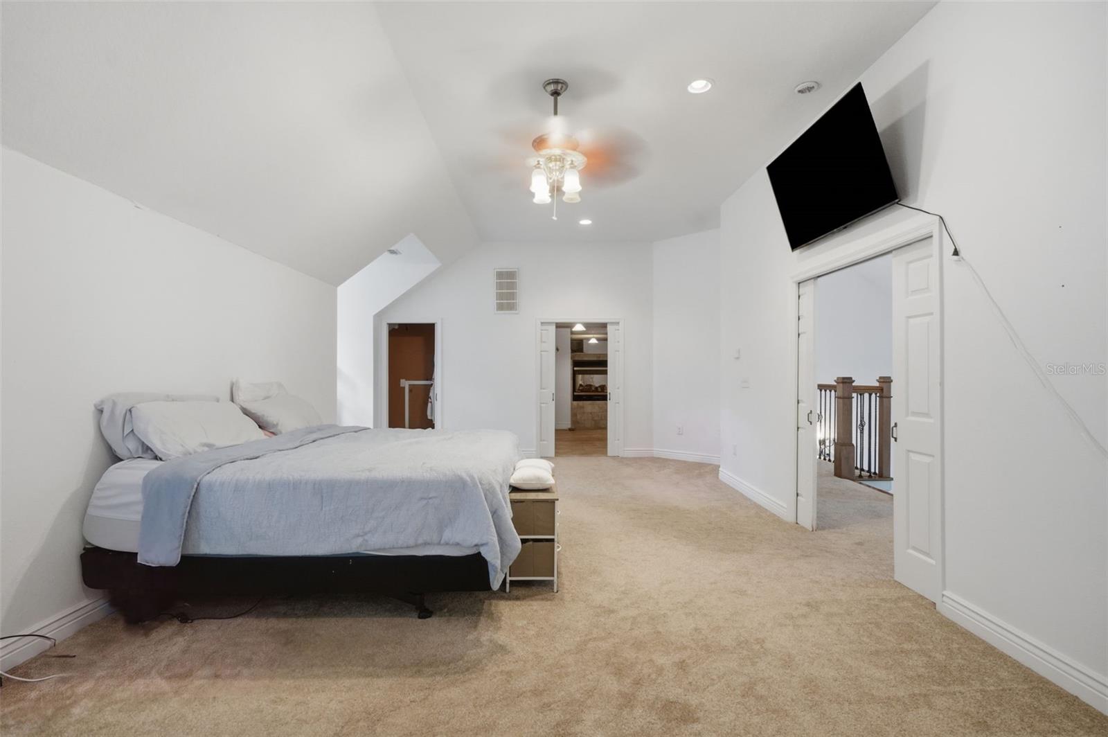 18308 VALOR PATH