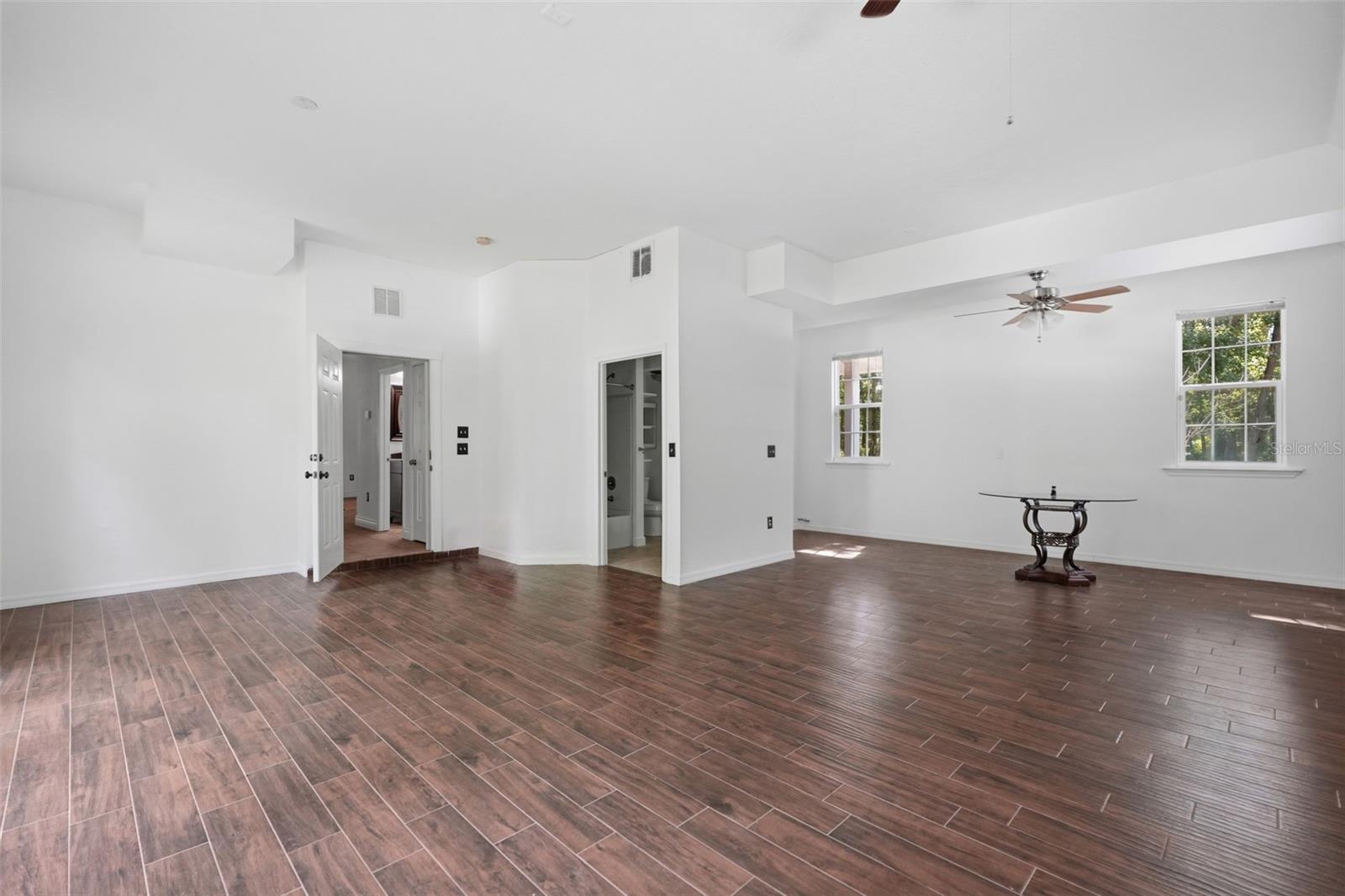 18308 VALOR PATH