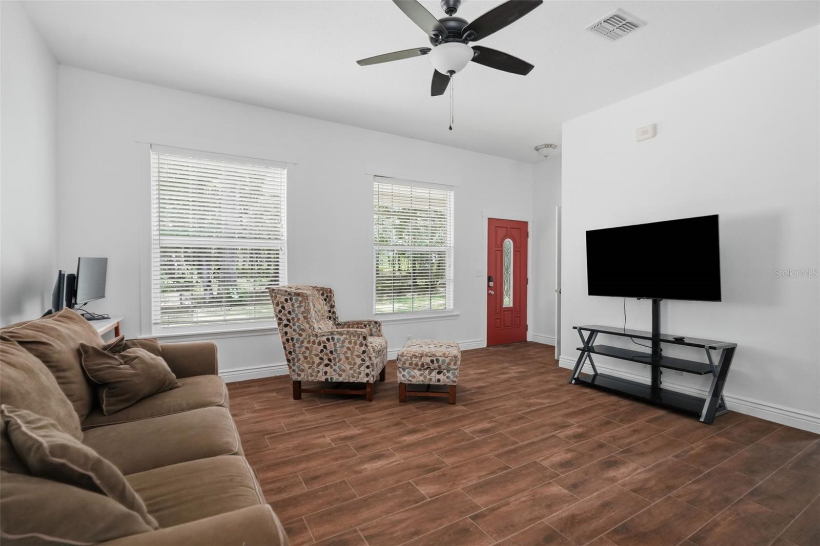 18308 VALOR PATH