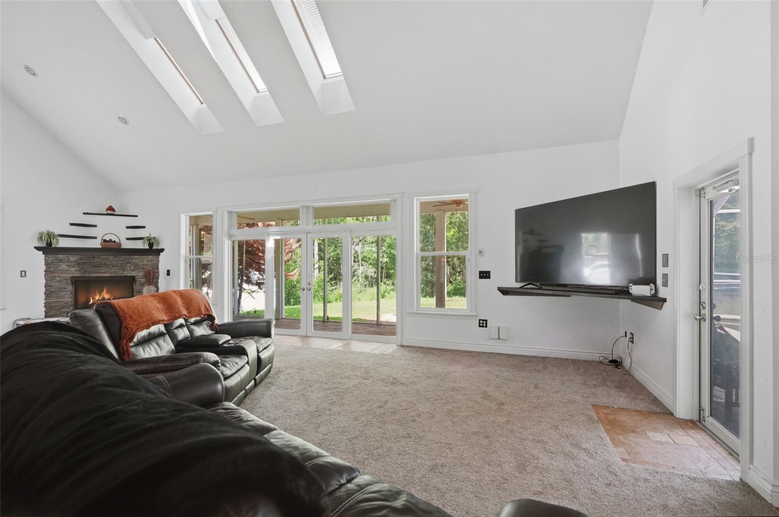 18308 VALOR PATH