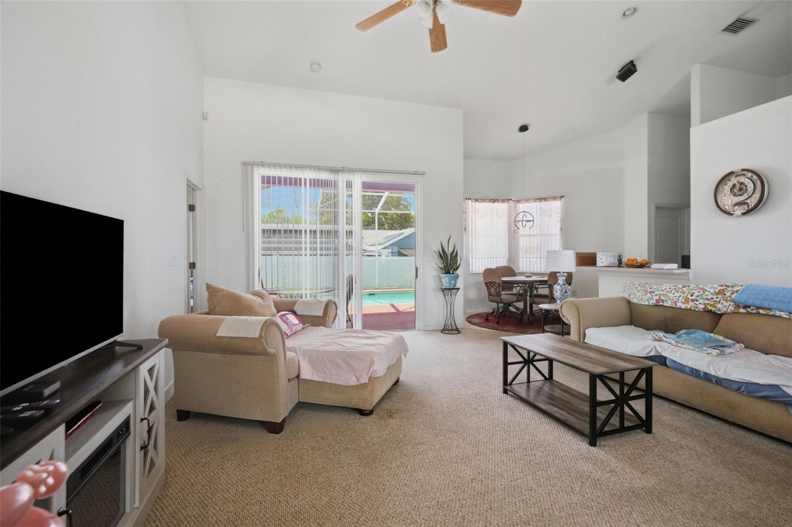 15486 SARATOGA DR