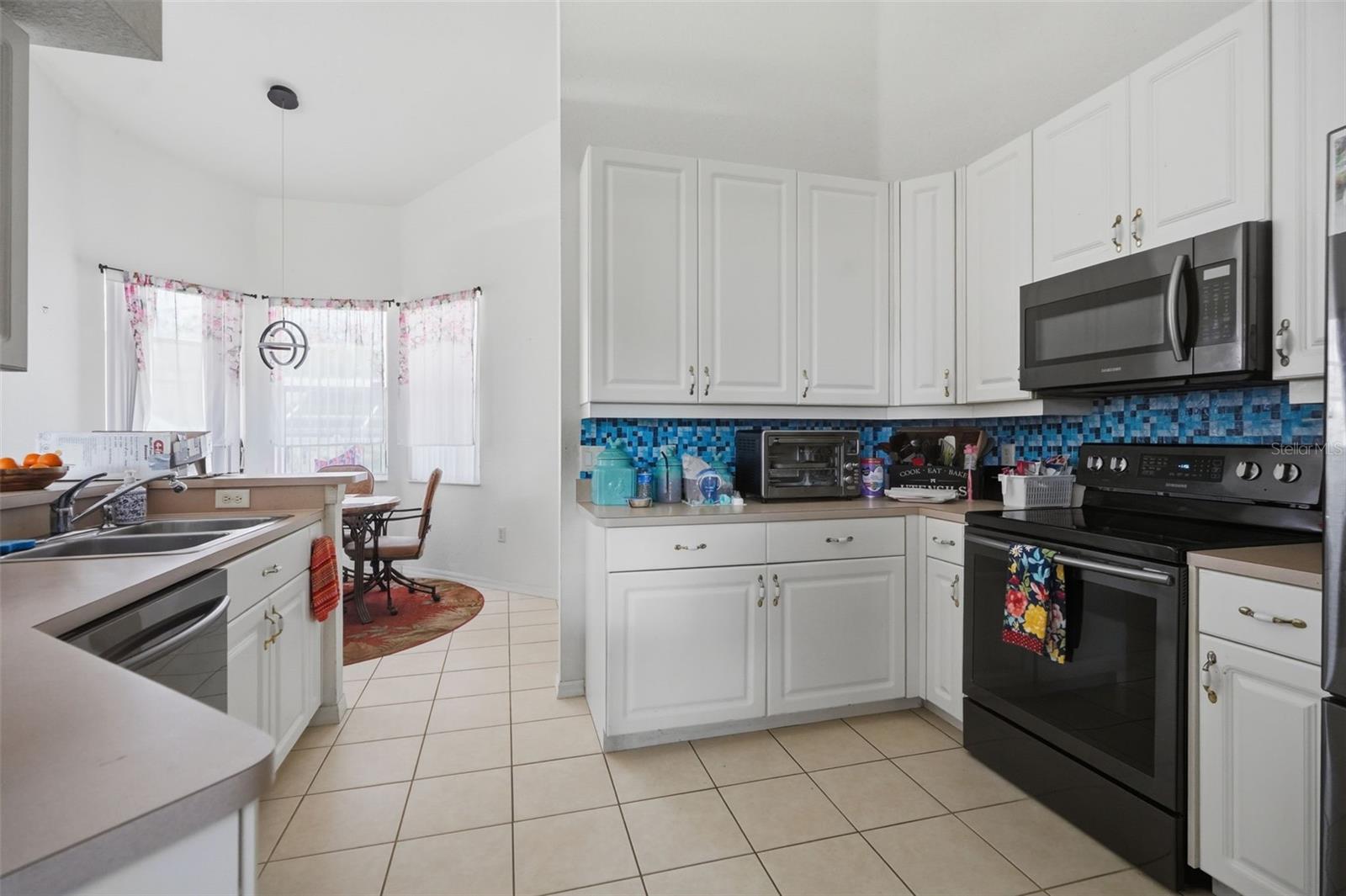 15486 SARATOGA DR