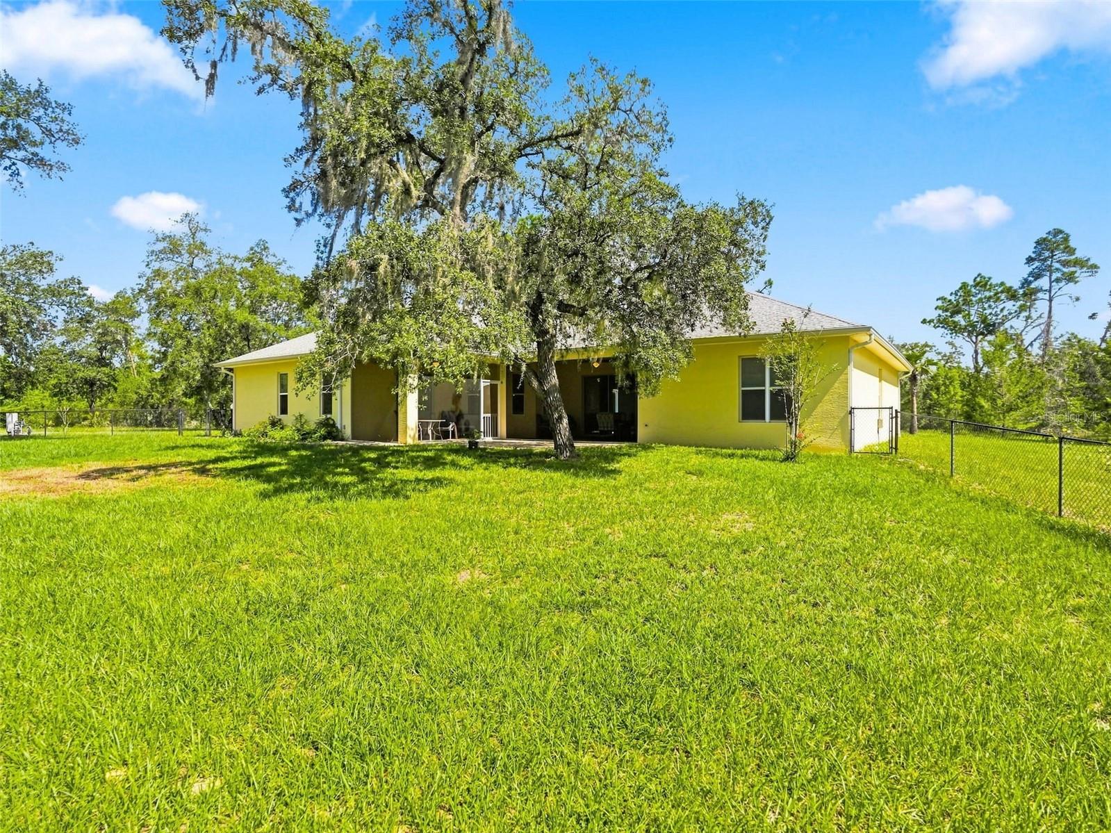 8333 ALLEN DR
