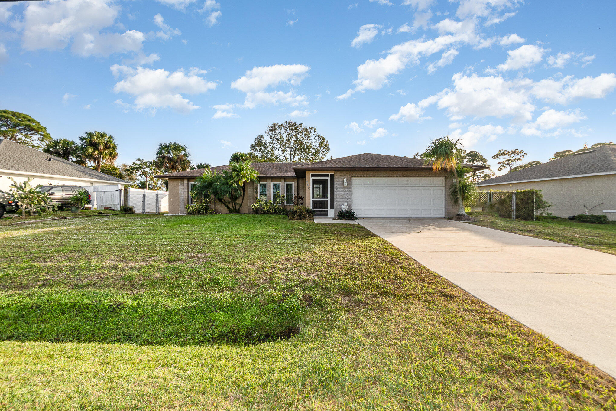 460 Americana Boulevard NE