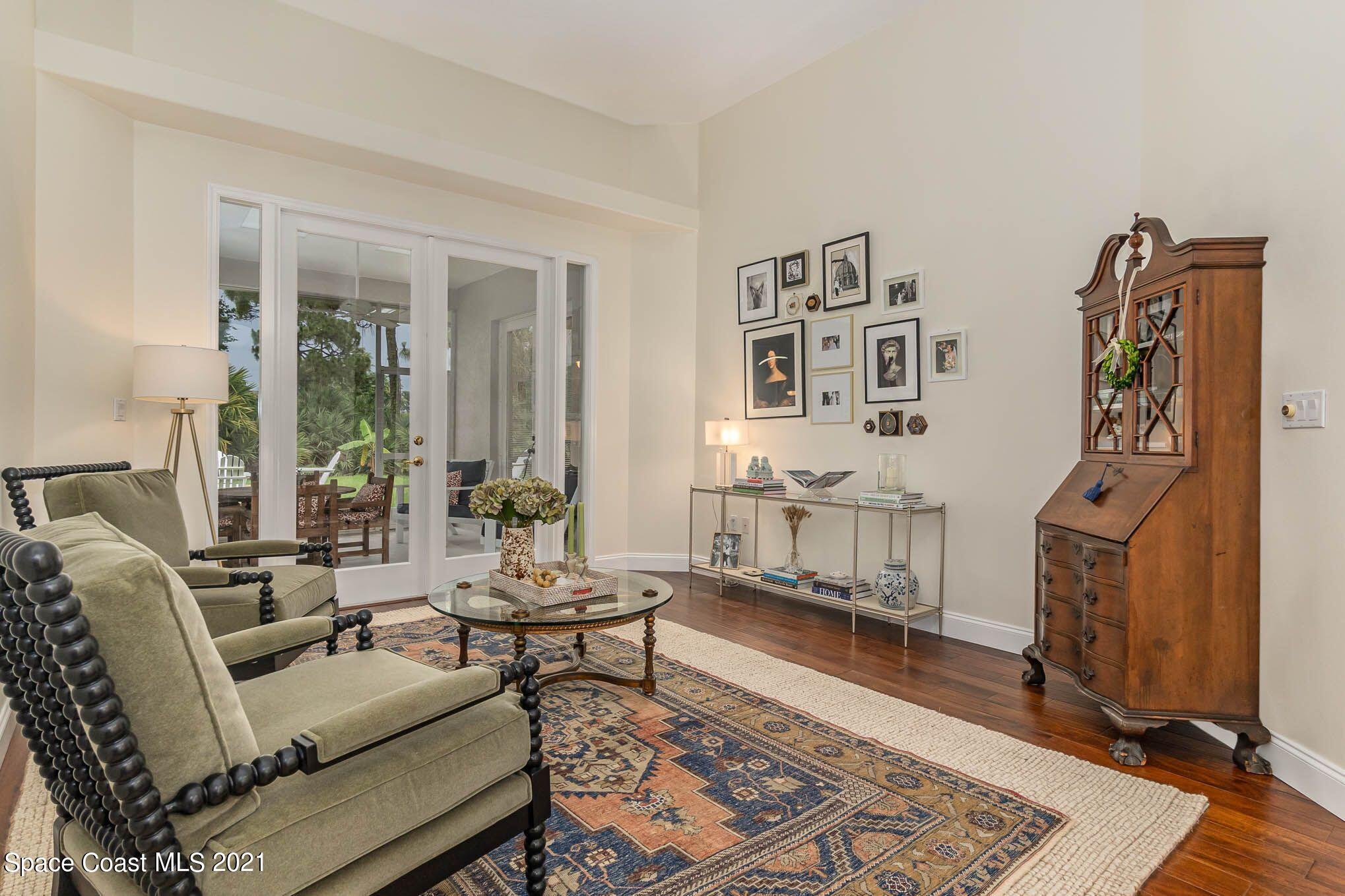 975 Somerset Lane