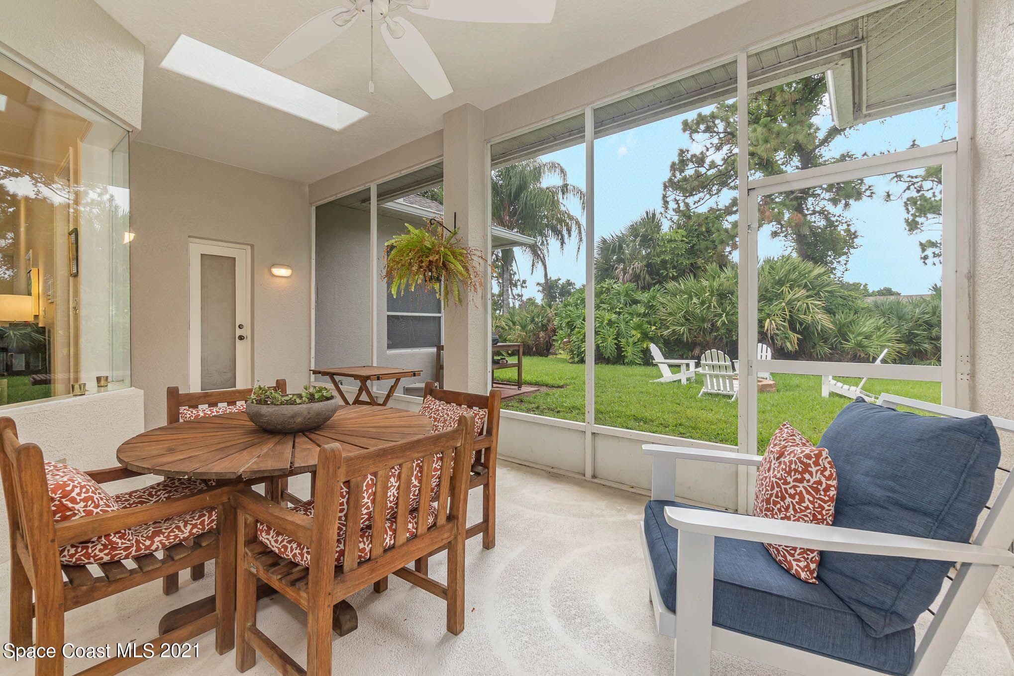 975 Somerset Lane