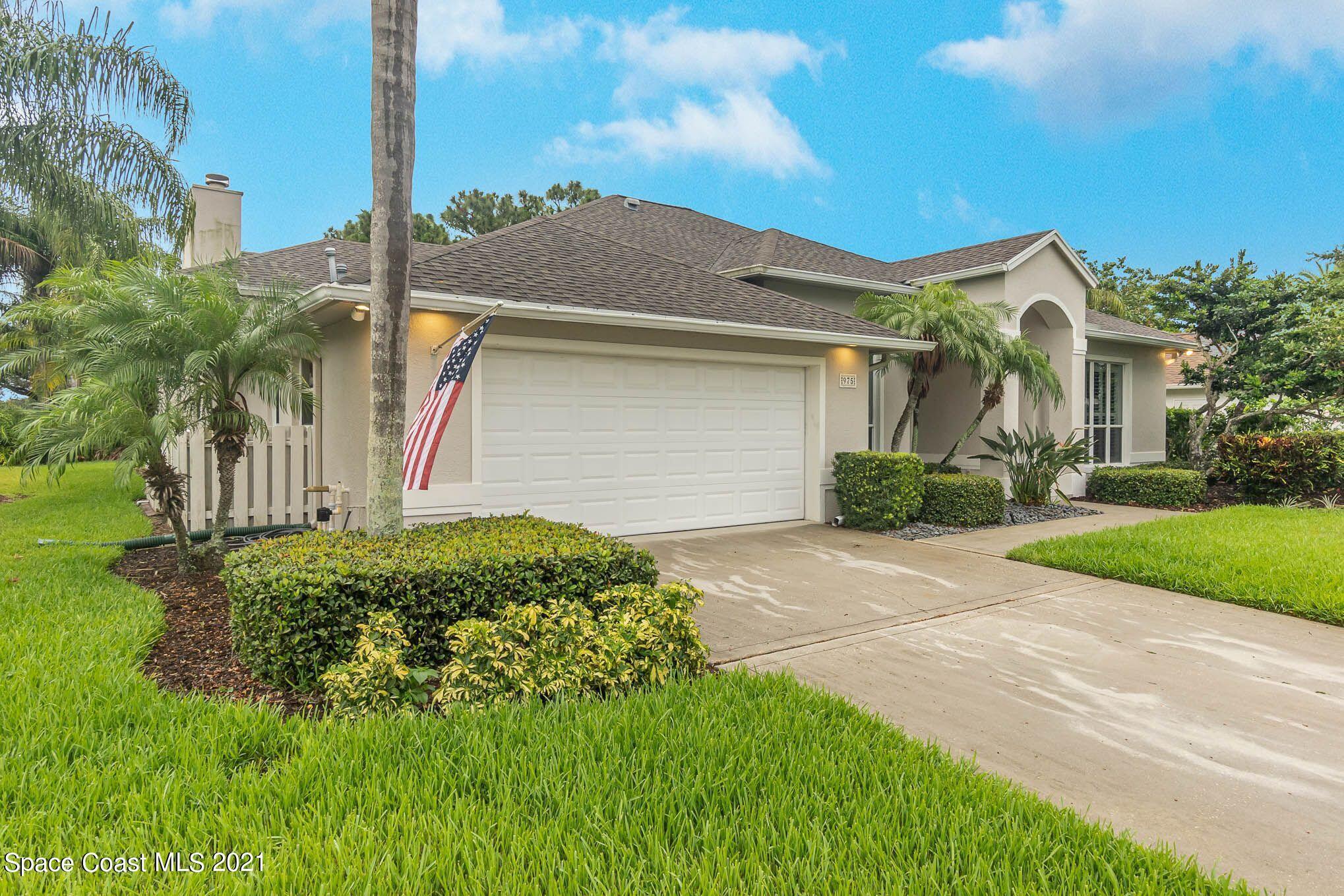 975 Somerset Lane