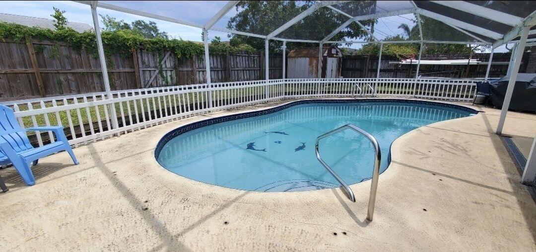 735 Ixora Drive