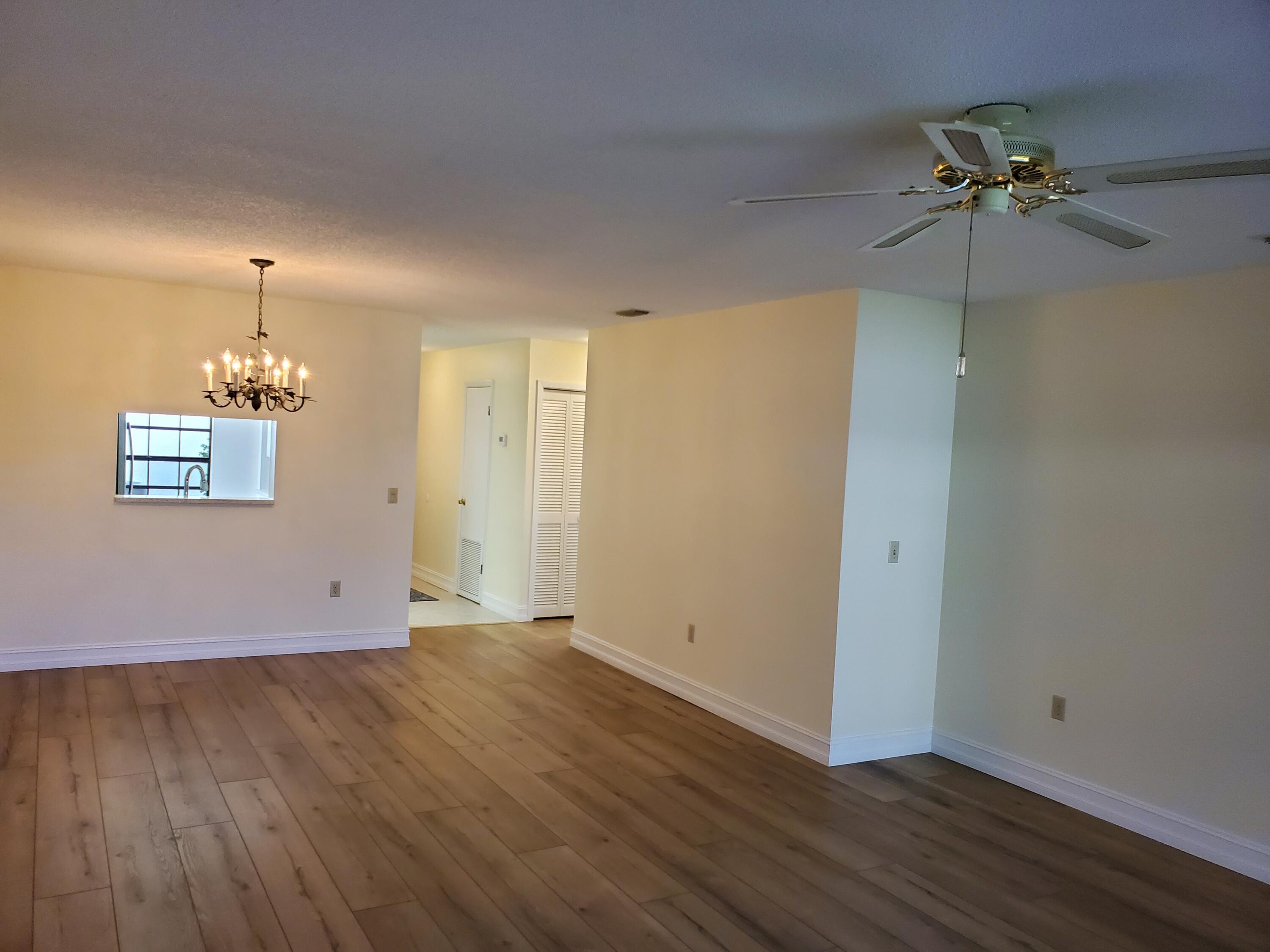 290 Paradise Boulevard, 25