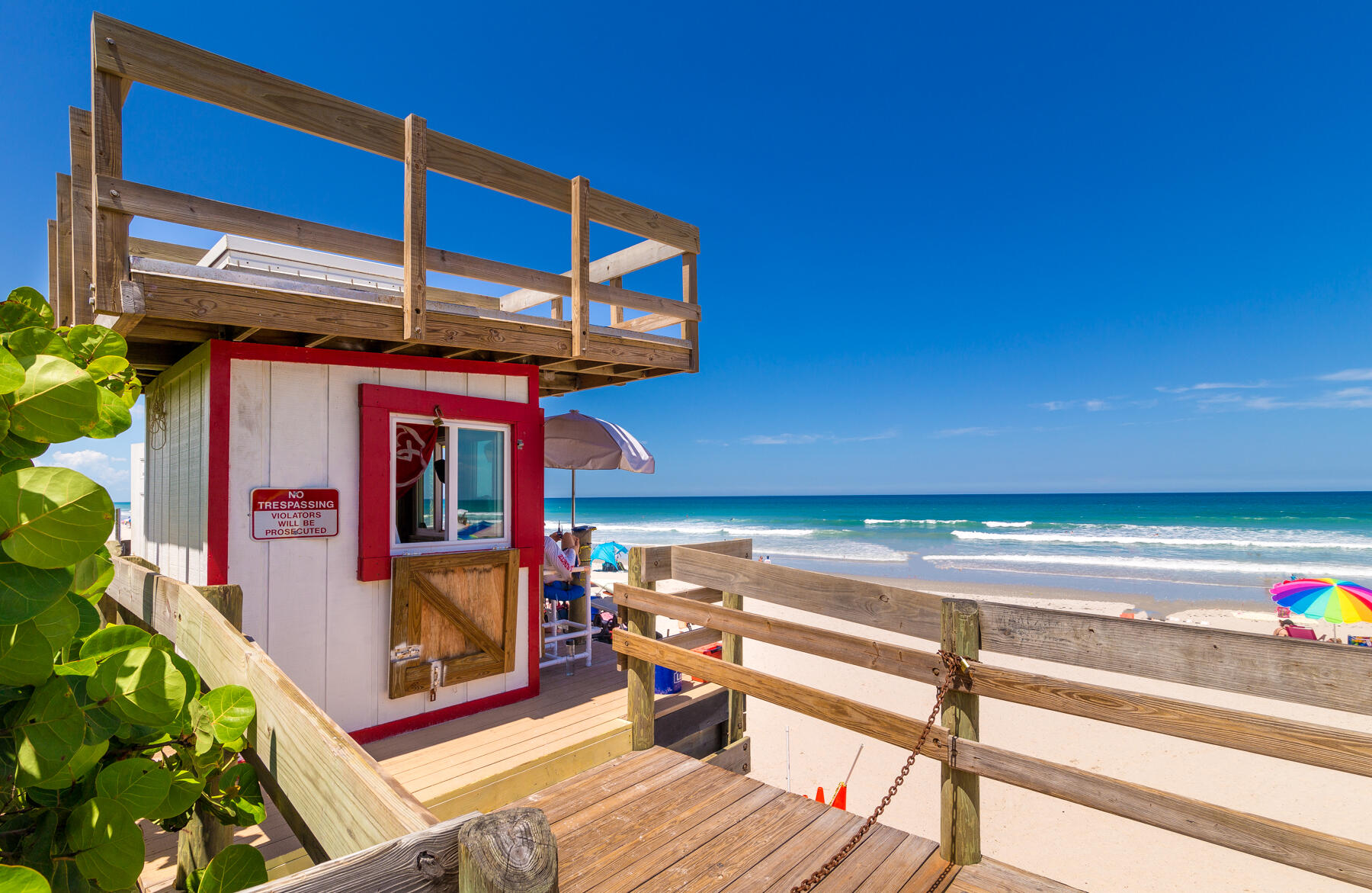 290 Paradise Boulevard, 25