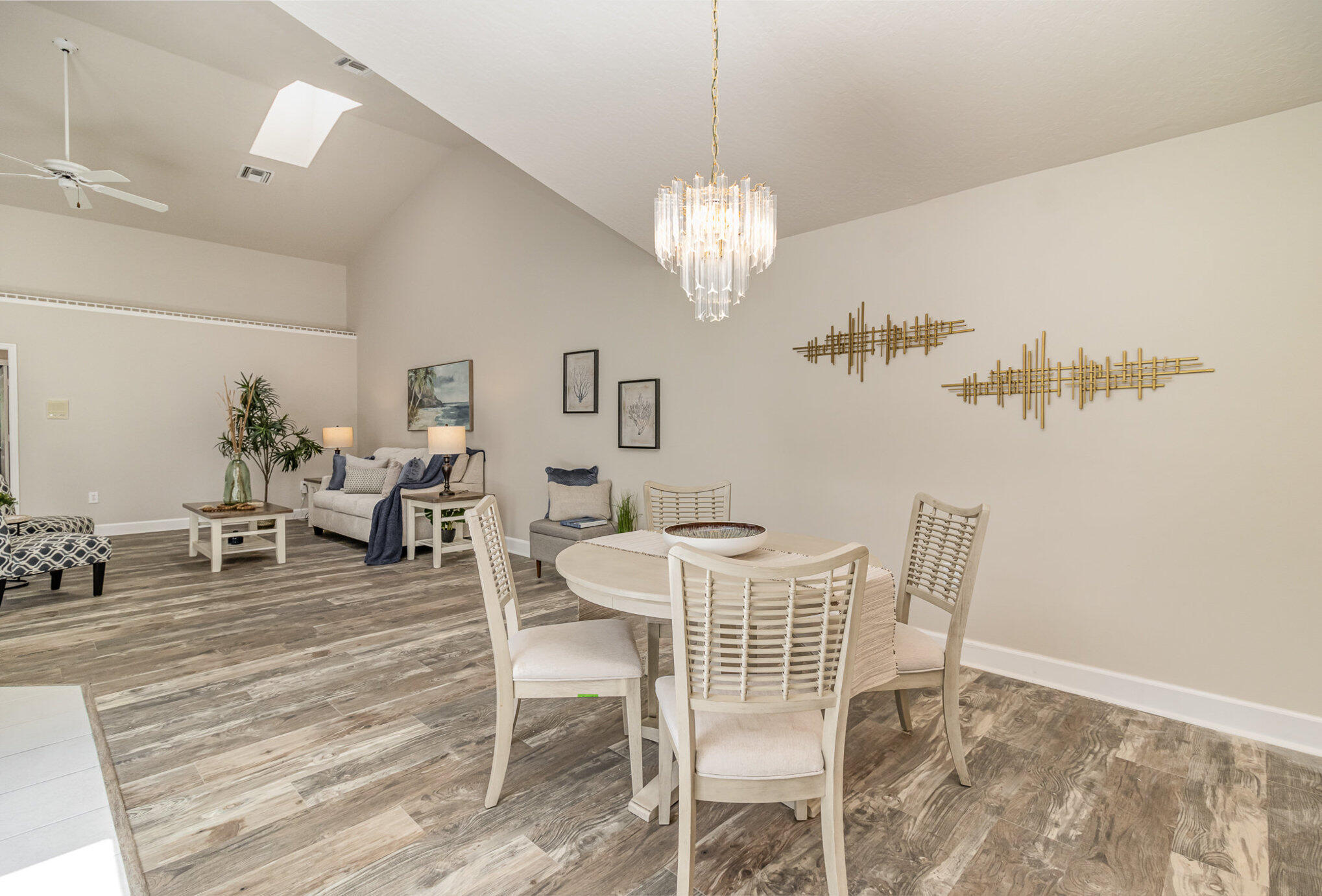 206 Glengarry Avenue