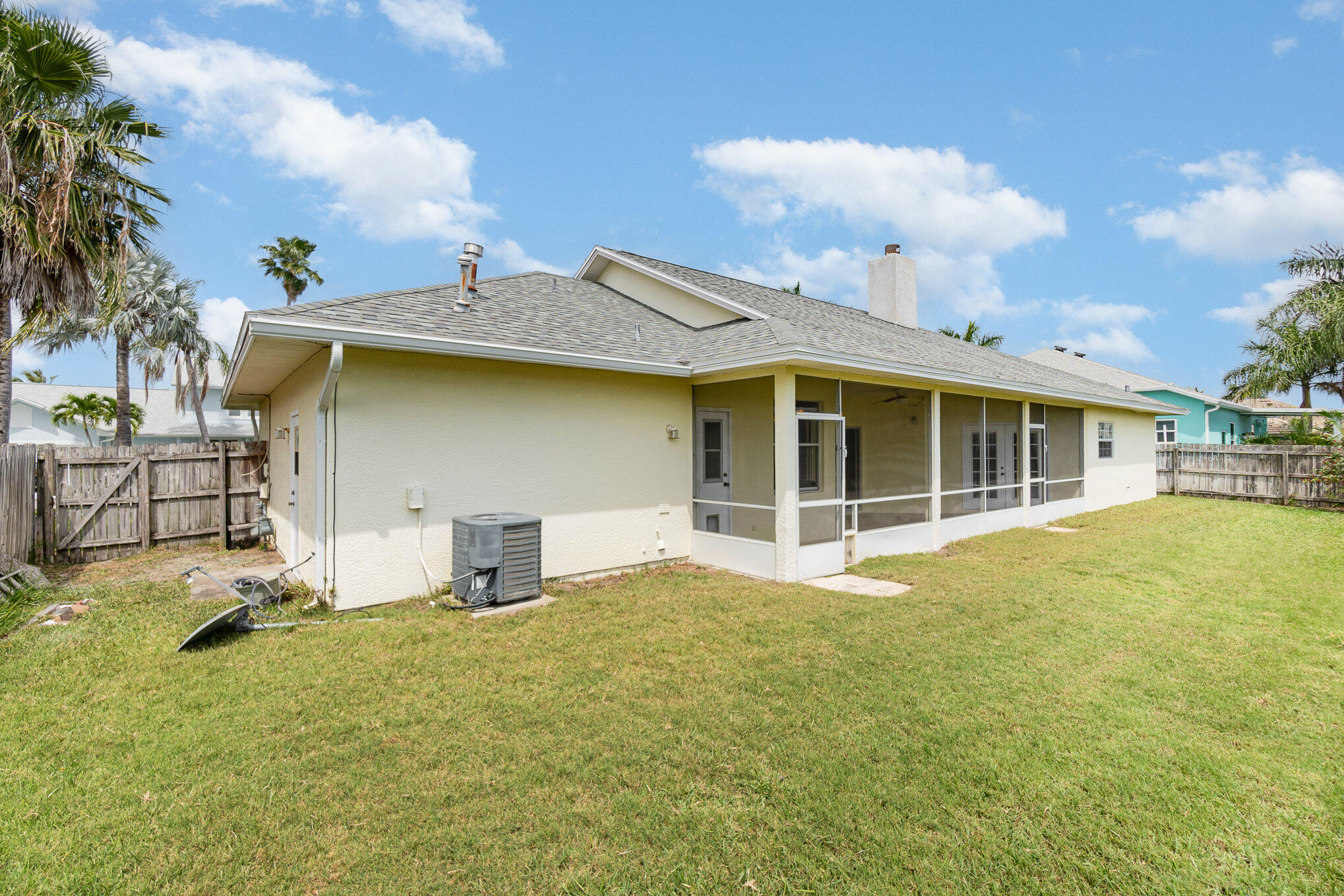 463 Lighthouse Landing Street